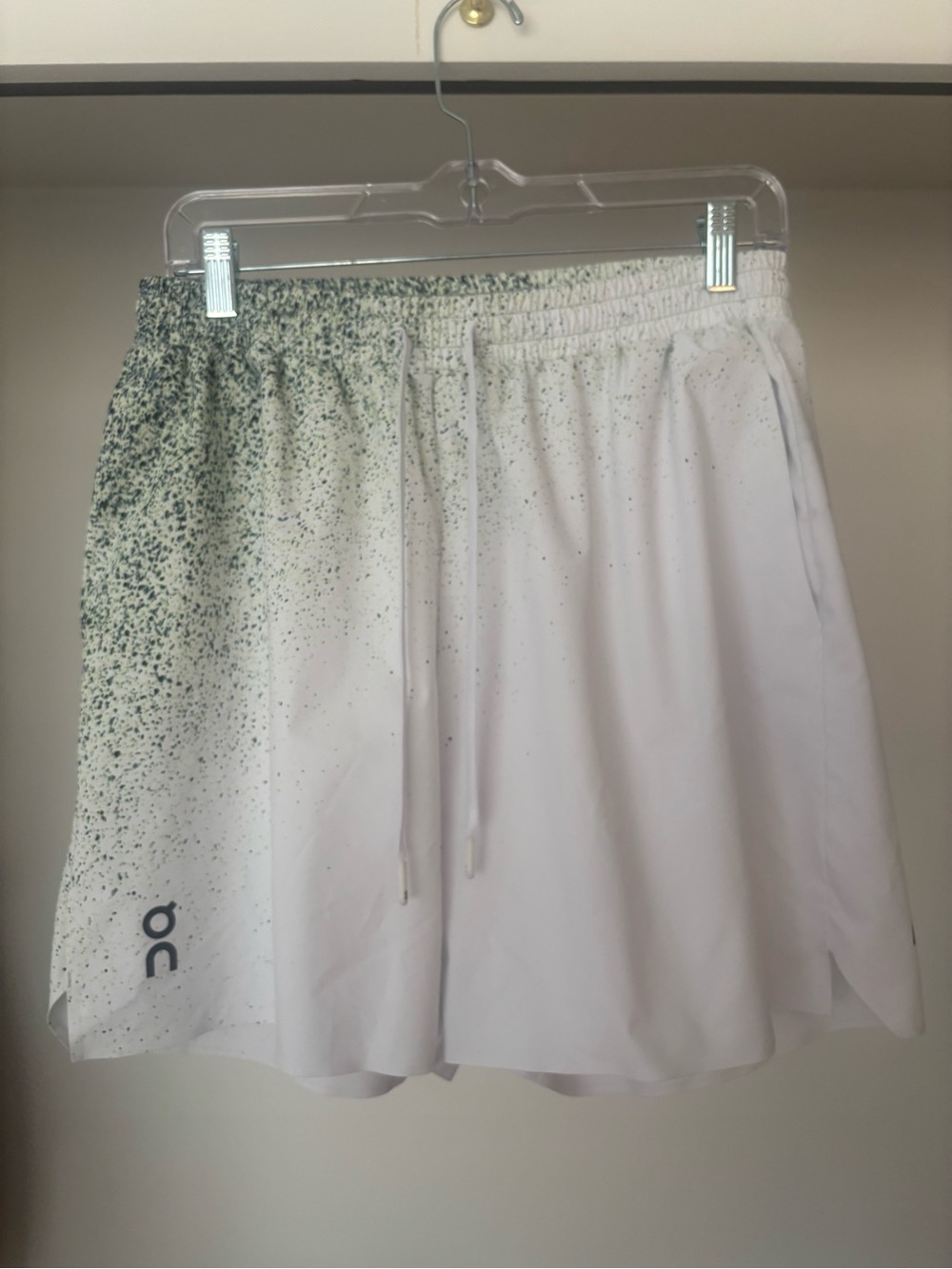 ON Men’s Running shorts